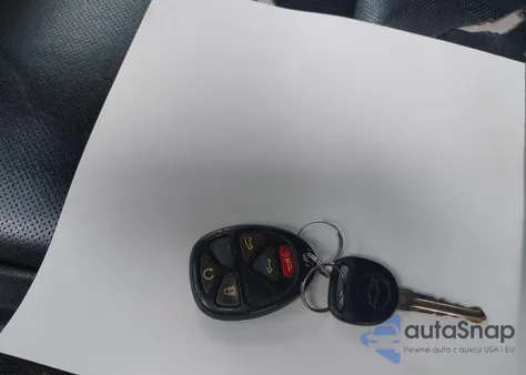 2011 Chevrolet Tahoe Ltz z USA, uszkodzony, nr VIN 1GNSKCE00BR103664